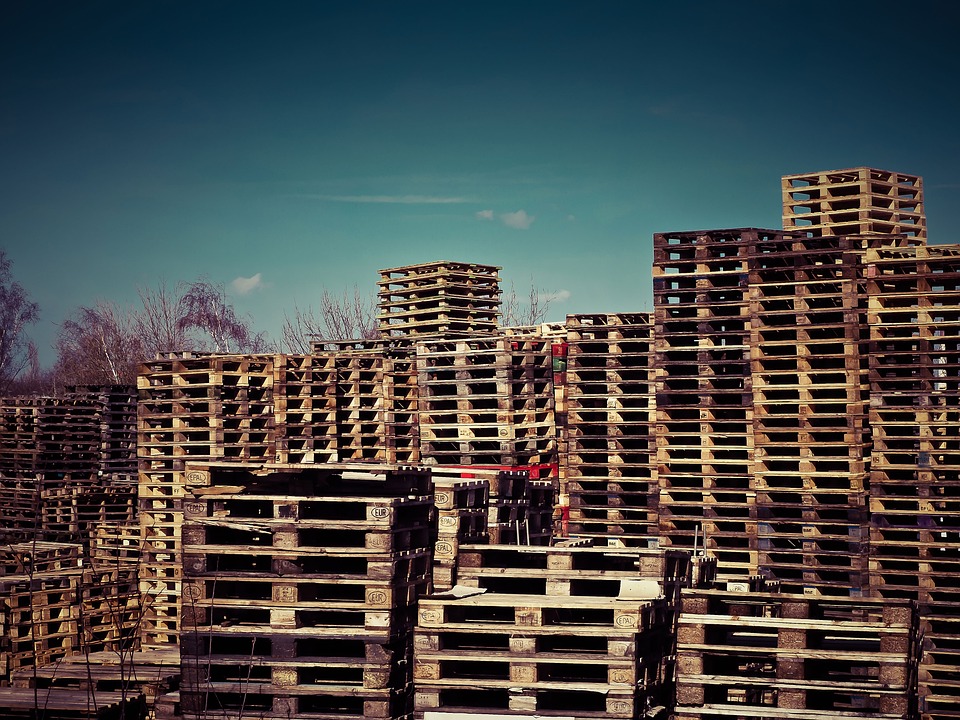 wooden-pallets-1258486_960_720